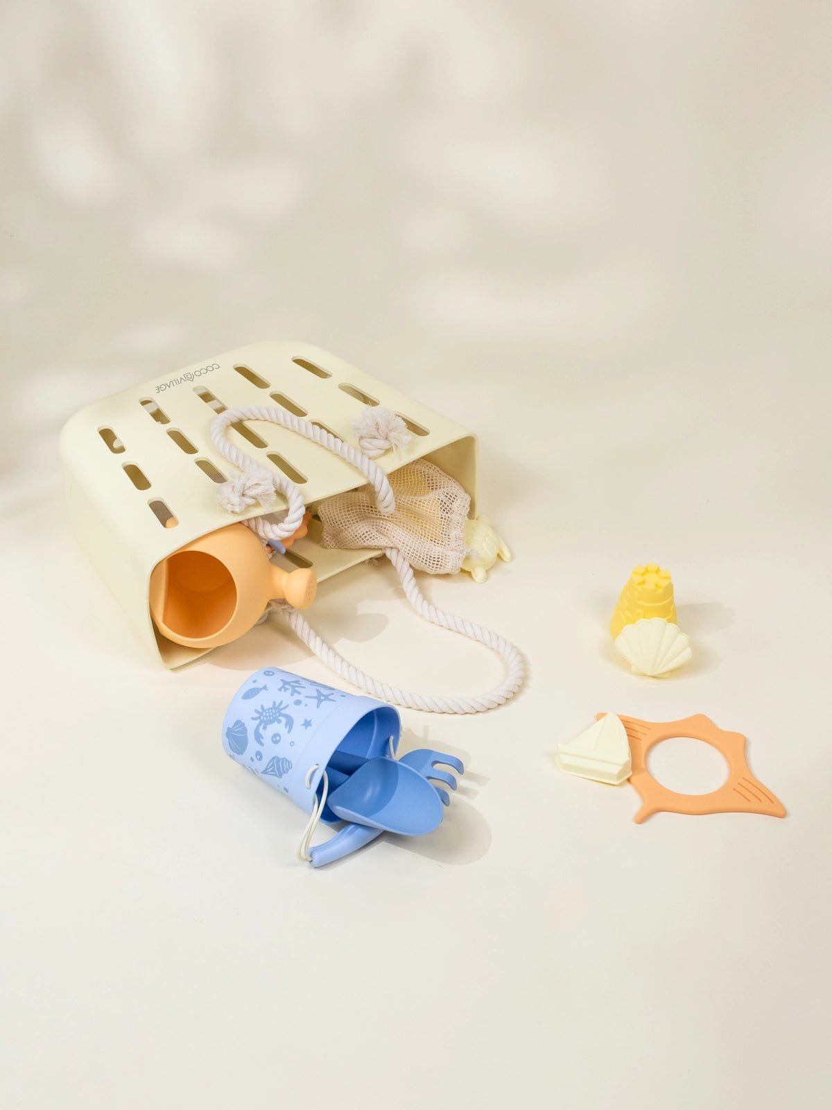 Coco Village Silicone Watering Can - Grapefruit Toy - Image 3