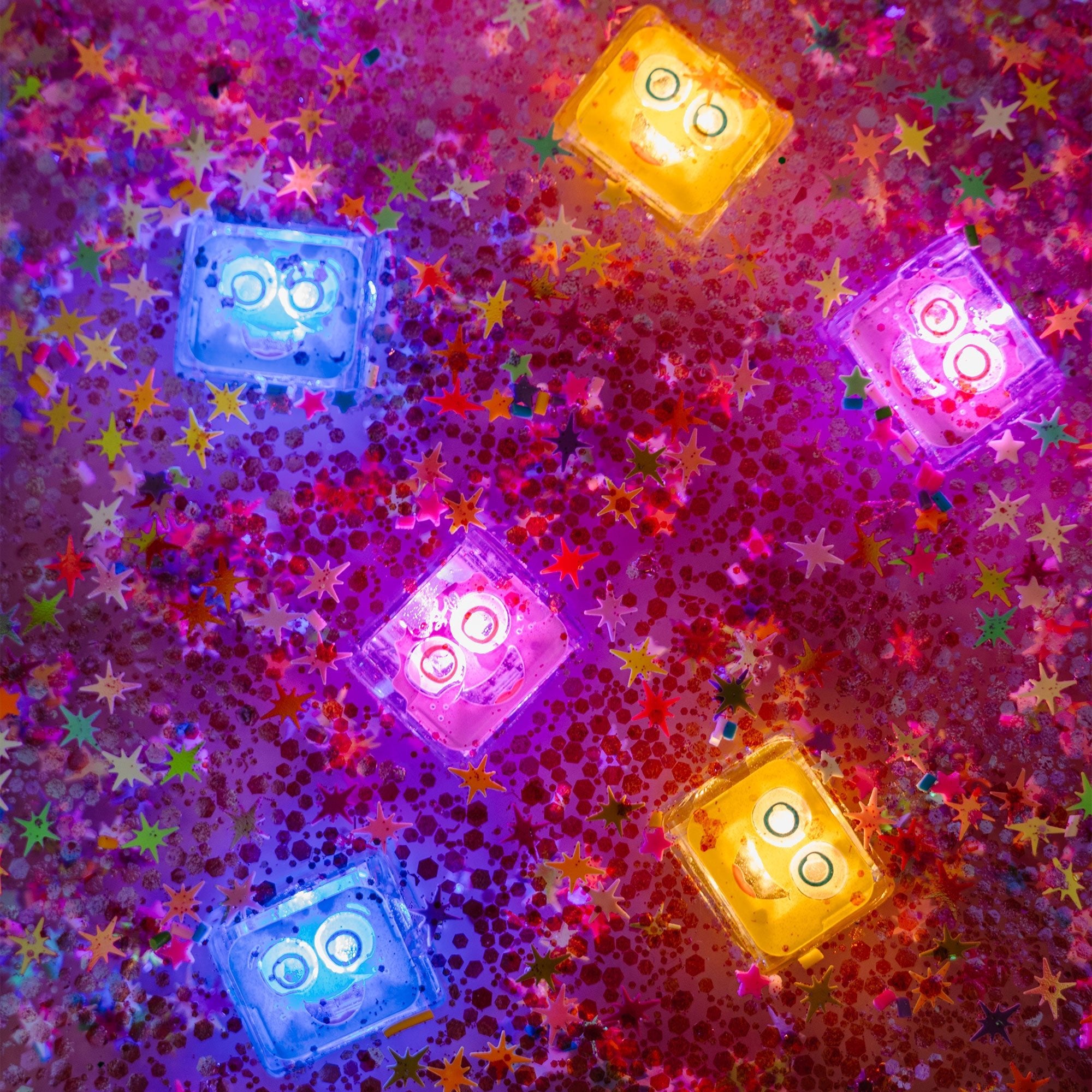 Glo Pals - Light Up Cubes 4pk - Blair - Blue - Image 5